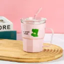 GELAS KACA KOPI DENGAN SEDOTAN SARUNG PLASTIK DENGAN PEGANGAN 360ml BX78