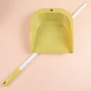 (157) SEKOP DEBU SEROKAN PLASTIK BX100